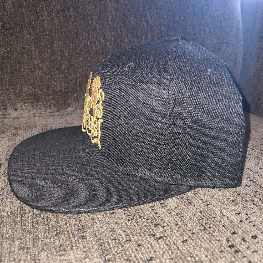 Hat 🔥🔥 - Picture 2 of 2